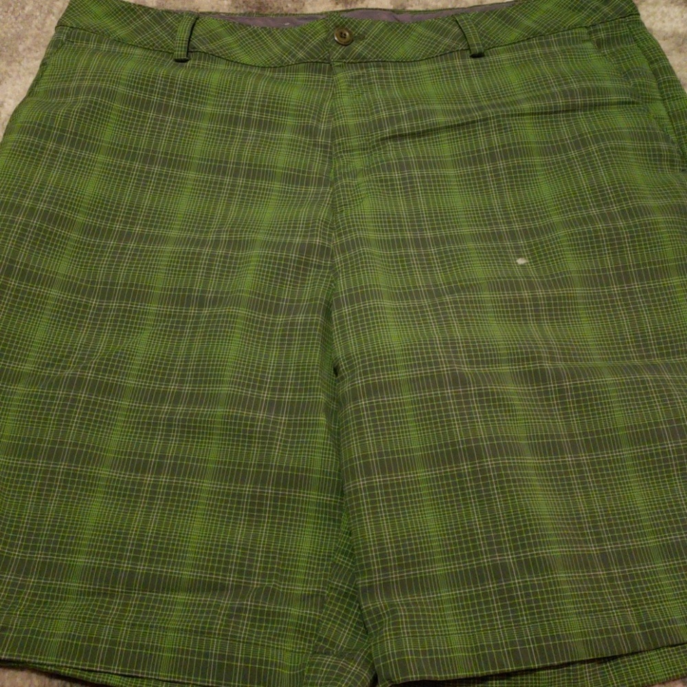 Under armour golf shorts
